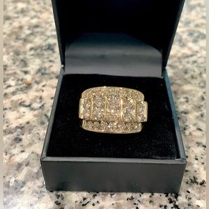 Men's Diamond Elevated Cluster Ring